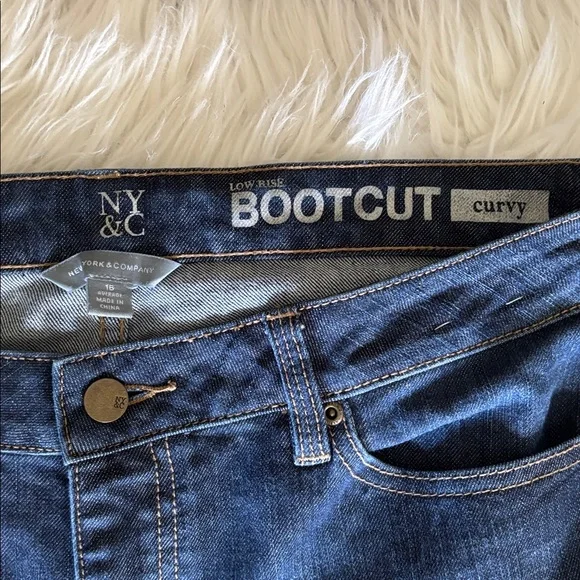 New York & Company Dark Blue Boot Cut Jeans - Picture 2 of 8